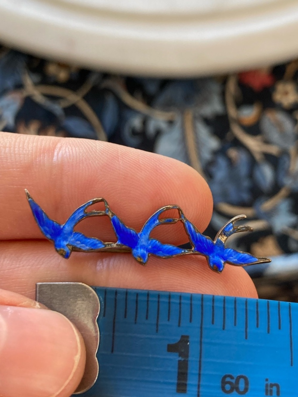 Antique Victorian Guilloche Enamel Flying Swallows Lingerie/Lace Pin - Picture 13 of 13
